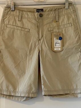 NWT Royal Robbins Ladies "Outback Convertible" Shorts Size 4, Sand Color